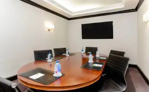 Courtyard By Marriott New York Jfk Airport - 18