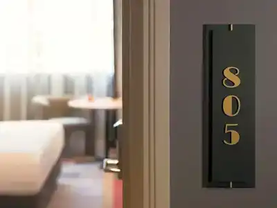 Travelodge Martin Place - 79