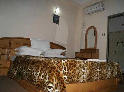 Rosebud & Resort - 16
