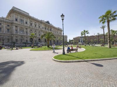 Ara Pacis Inn - 9