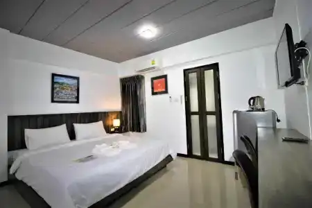 The 168 Gallery Residence and - 18
