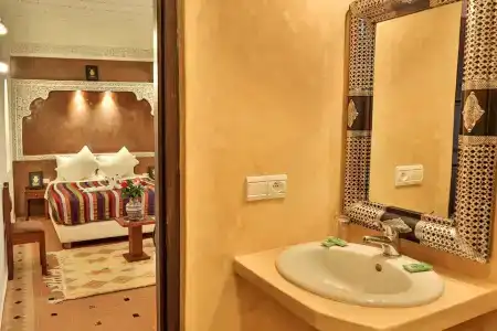 Riad Nakhla - 7