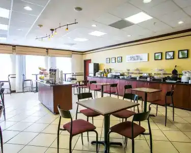 Sleep Inn and Suites - 16