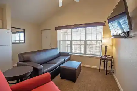 Grand Crowne by Capital Vacations - 101