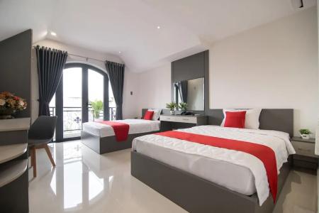 Bin Bin 7 - Near Ton Duc Thang University - 40