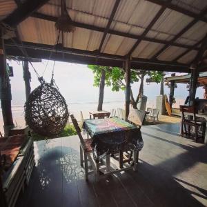 Horizon Bungalows Restaurant and Bar - 37