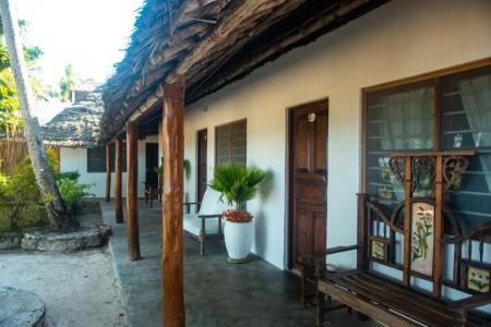 Family Beach Bungalows - 21