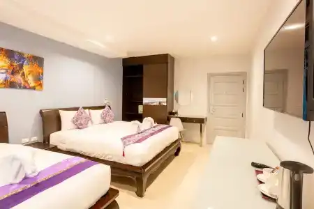 The Great at Patong - 50