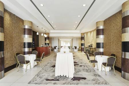 Embassy Suites by Hilton Old Town - 29