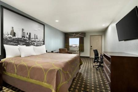 Super 8 by Wyndham Houston/Dtwn/I-610 - 30