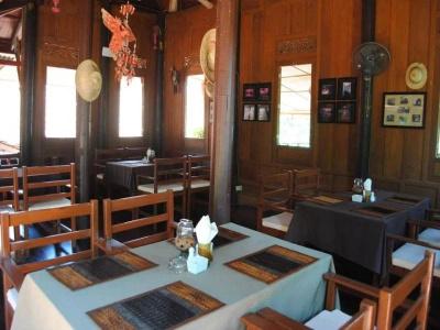 Harry's Bungalows & Restaurant - 24