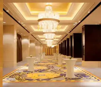 Radisson Blu Plaza Chongqing - 1