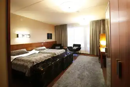 Levi Spa - 3