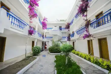 Club Blue White All Inclusive - 0