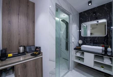 xSuites - 37