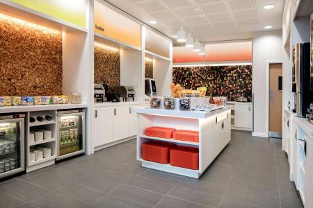 Hampton By Hilton London Docklands - 10