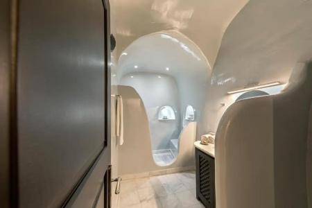 Pearl of Caldera Oia - Boutique by Pearl Collection - 123
