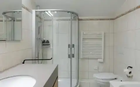 Victoria & Residence - 47