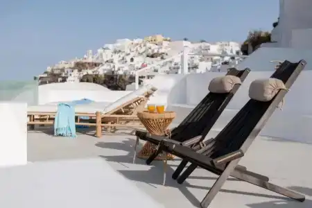Cocoon Suites - 202