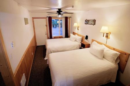 Park and Cabins - 340