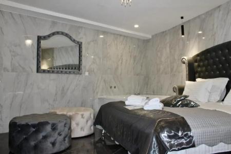 Galeria Valeria Seaside Downtown - MAG Quaint & Elegant Boutiques - 63