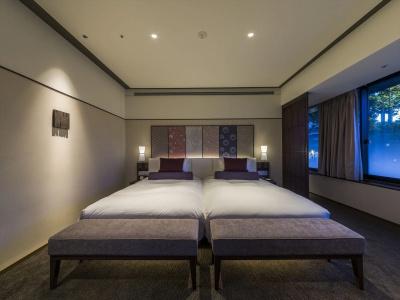 Solaria Nishitetsu Kyoto Premier - 1