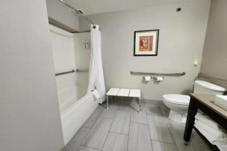 Country Inn & Suites by Radisson, West, KS - 7