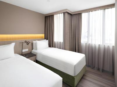 Park Avenue Clemenceau (SG Clean) - 23