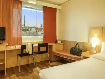 Ibis Wien Messe - 40