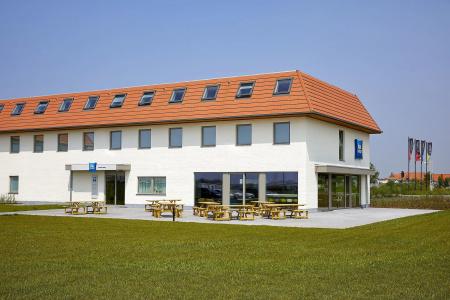 ibis budget Oostende Airport - 0