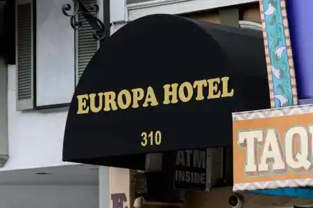Europa - 22