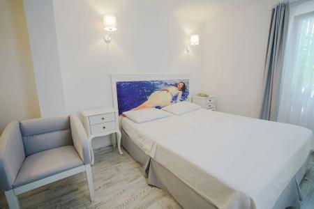 Art Suites - 5