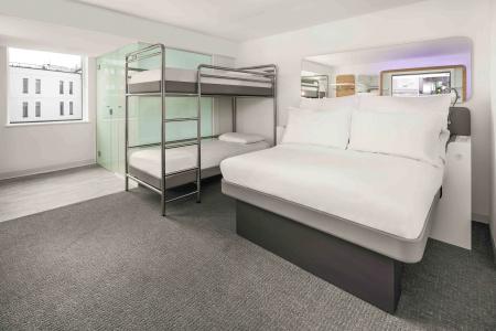 Yotel Edinburgh - 29