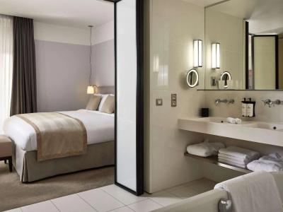 Sofitel Paris Arc De Triomphe - 15