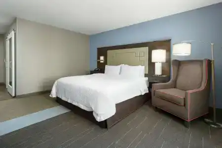 Hampton Inn & Suites -, CA - 3