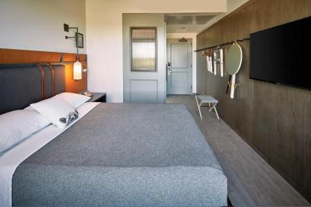 Moxy Denver Cherry Creek - 49