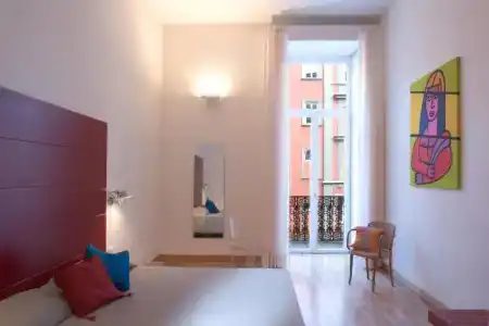 Piazza Bellini & Apartments - 84
