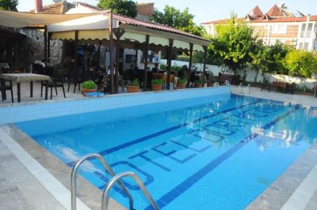Dort Mevsim - 33