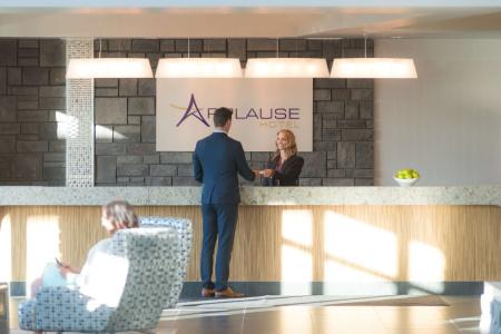 Applause Airport By Clique - 22