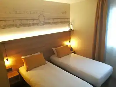 Hôtel des Halles - 18