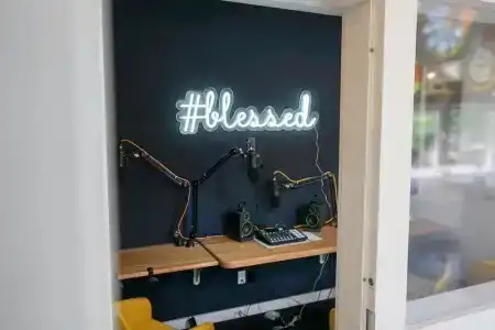 The Russell - 48