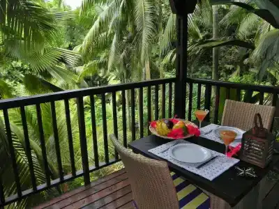 Hillside Retreat - 18
