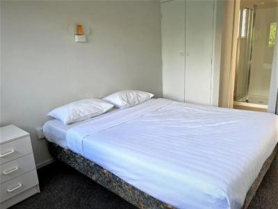 Ranfurly Evergreen - 13