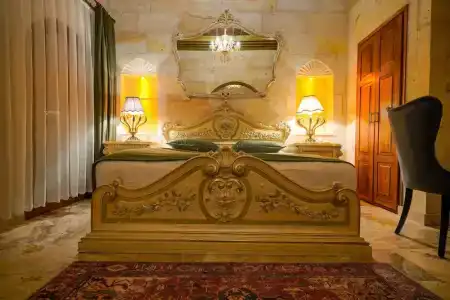 Serenus Cave Suites - 45