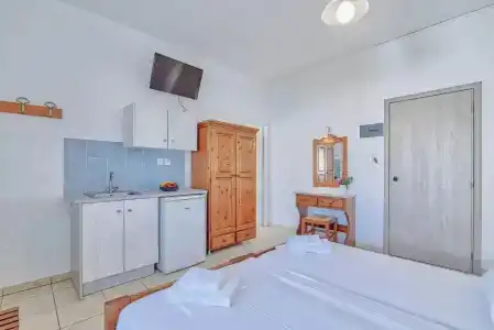 Pavlos Place - 181