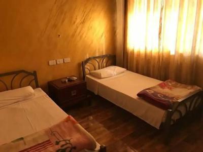 Sun Rise & Hostel & Tours - 52