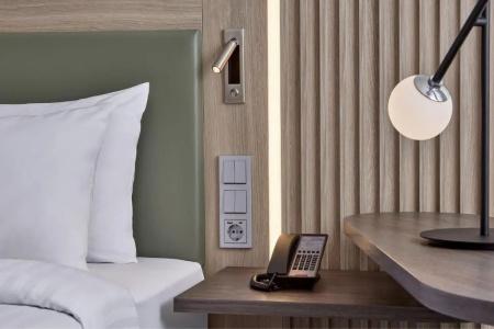 Courtyard by Marriott Berlin City Center - 34