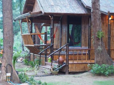 Eco Lanta Hideaway Beach Resort - 14