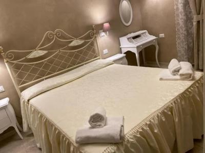 Boutique Calais Milano - 65