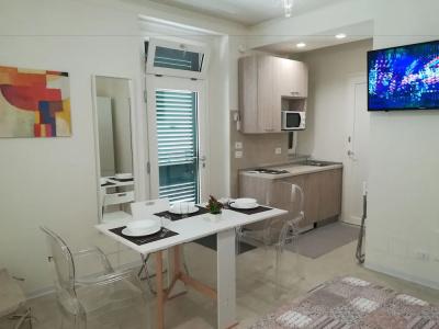 Guest House Via Marina B&B - 31
